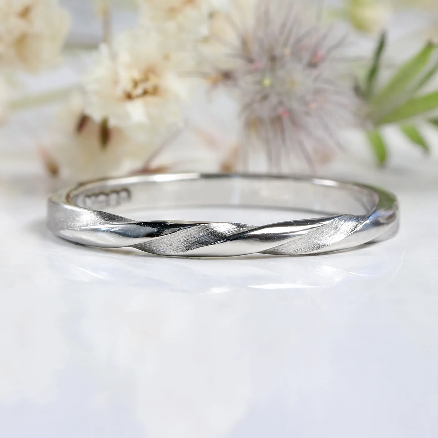 18ct White Gold Triple Twist Wedding Ring (Size L, Resize G-L 1/2)