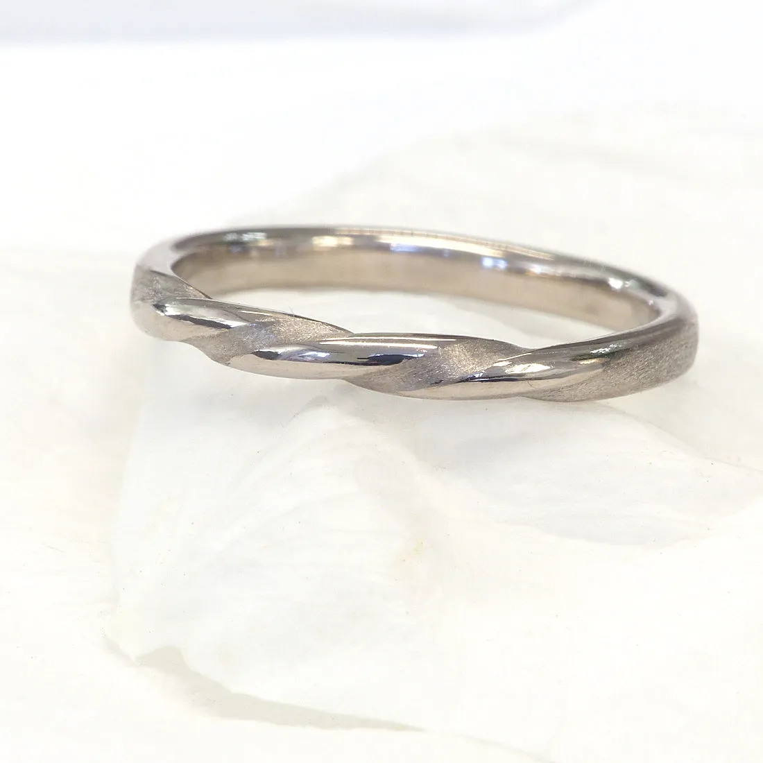 18ct White Gold Triple Twist Wedding Ring (Size L, Resize G-L 1/2)