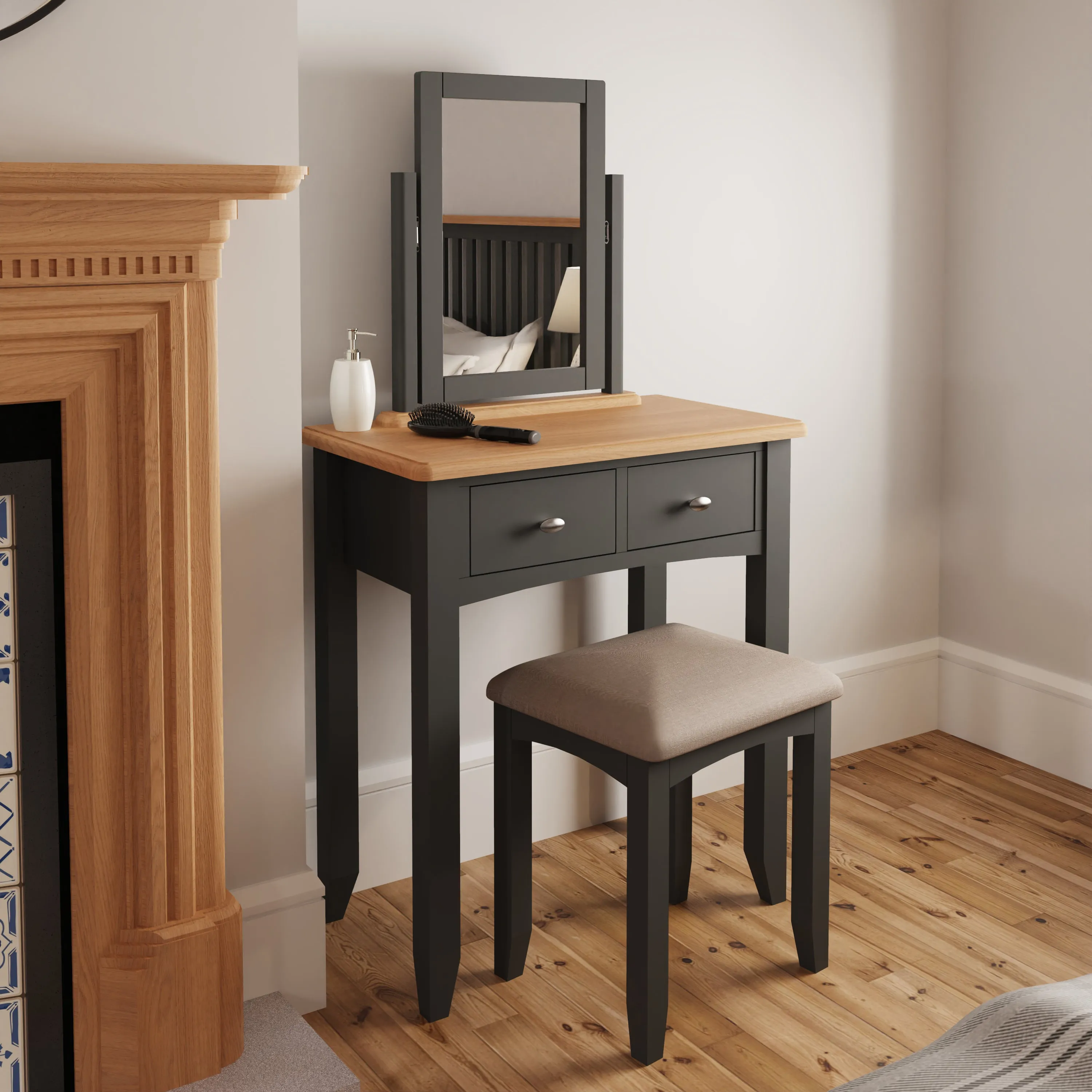 Malmesbury Grey Stool 42 x 35 x 48 cm