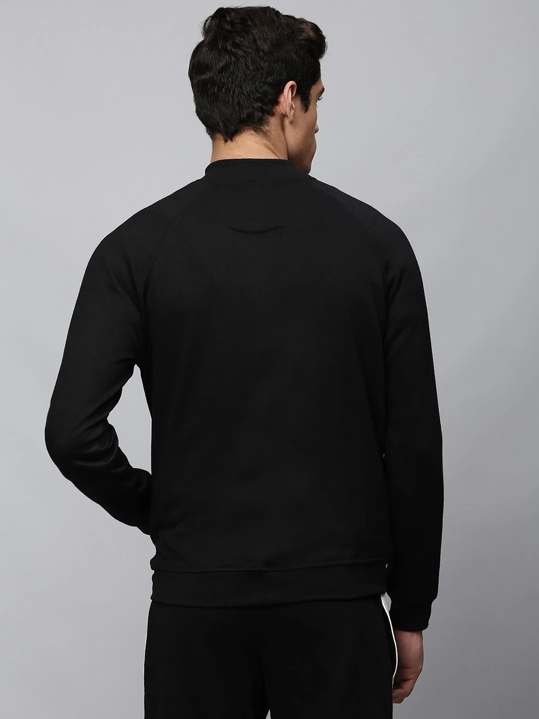 Mens Long-Sleeve Sweatshirt - Lightweight Casual Winterwear  (Black)