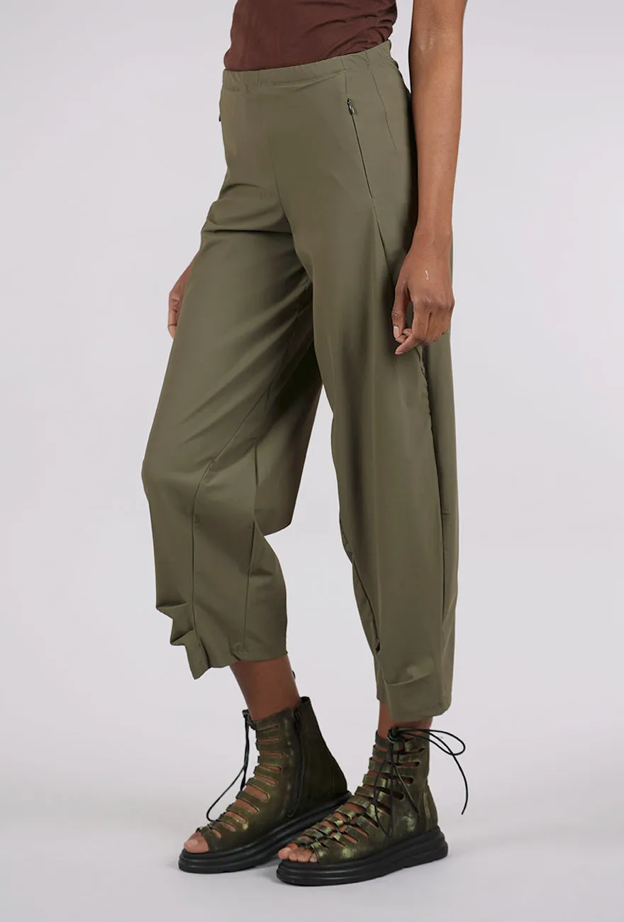 Vitas Pant, Khaki