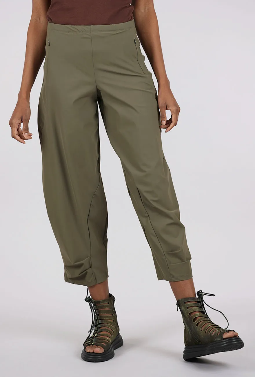 Vitas Pant, Khaki